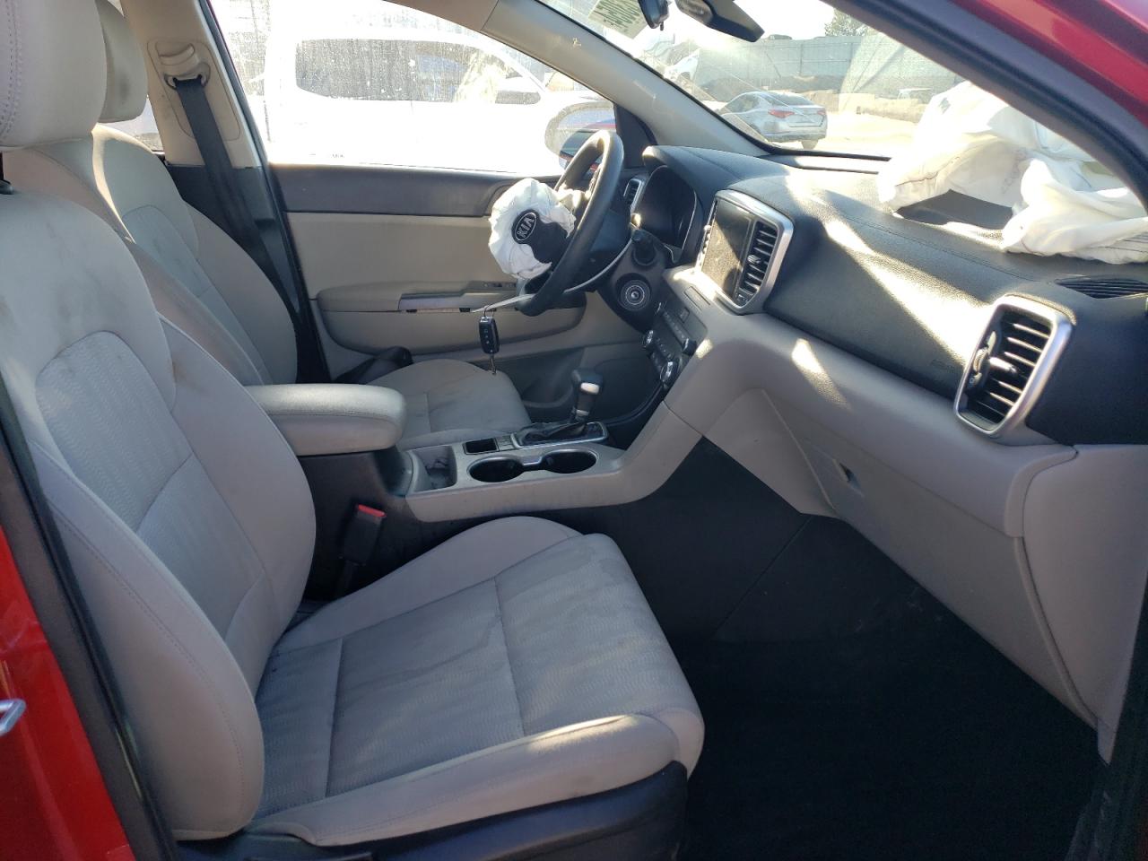 KNDPMCAC1L7634765 2020 Kia Sportage Lx