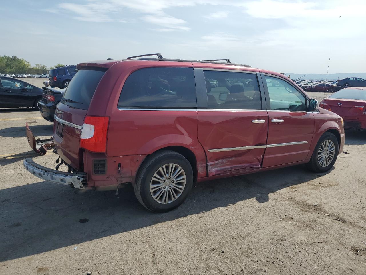 2014 Chrysler Town & Country Touring L vin: 2C4RC1CG8ER238611