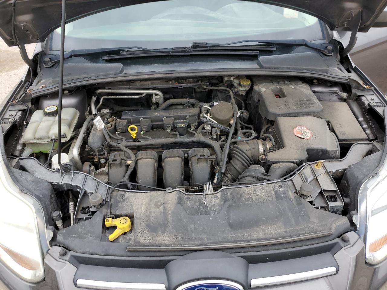 1FAHP3F27CL153198 2012 Ford Focus Se