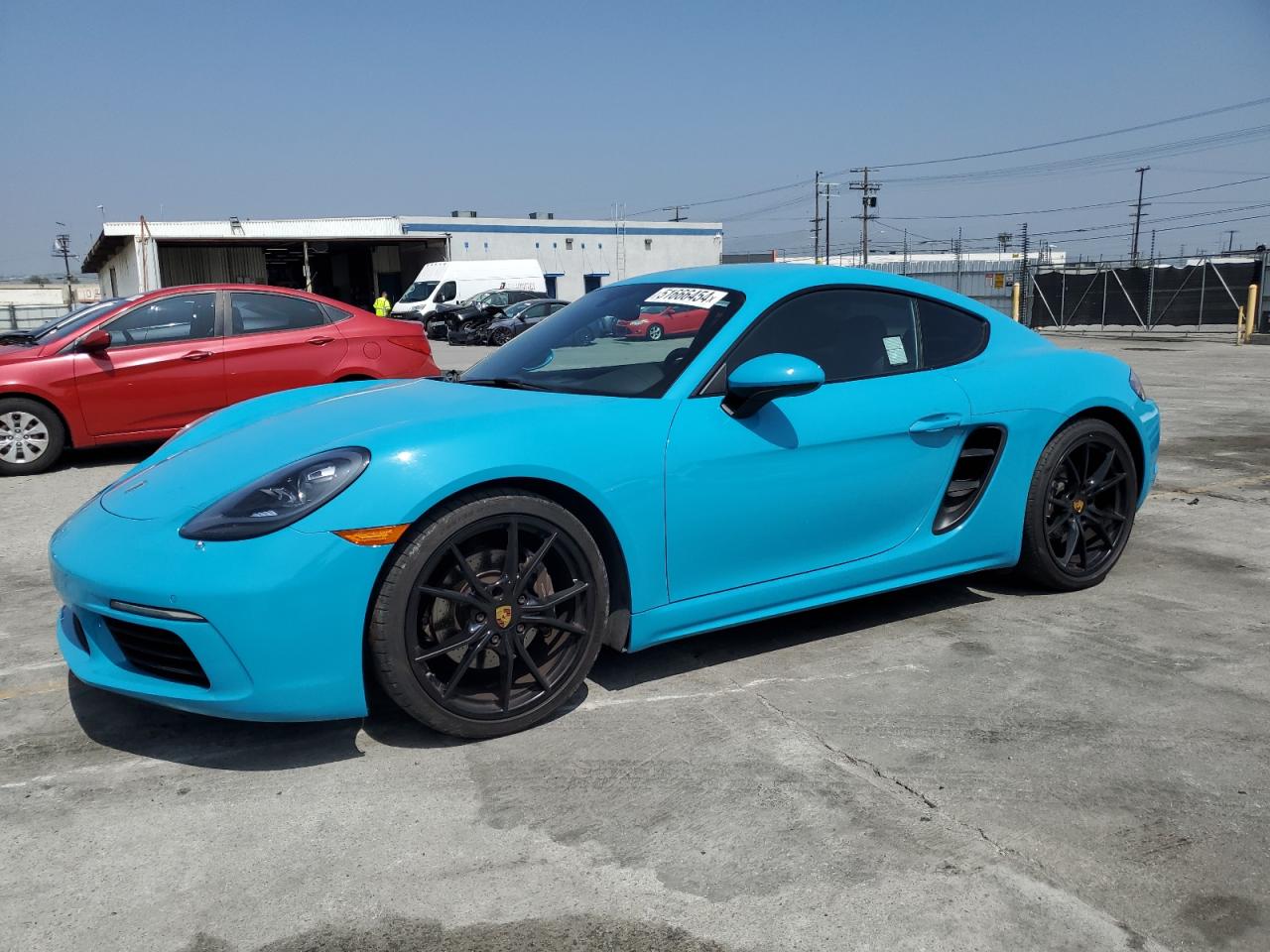 WP0AA2A86JK261947 2018 Porsche Cayman