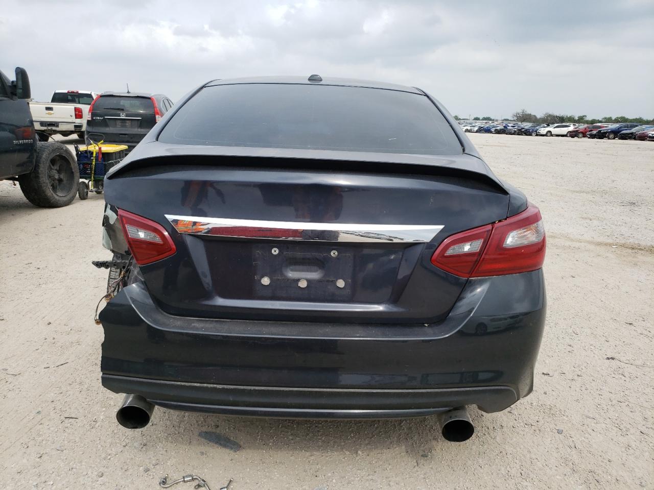 1N4AL3AP2JC196828 2018 Nissan Altima 2.5