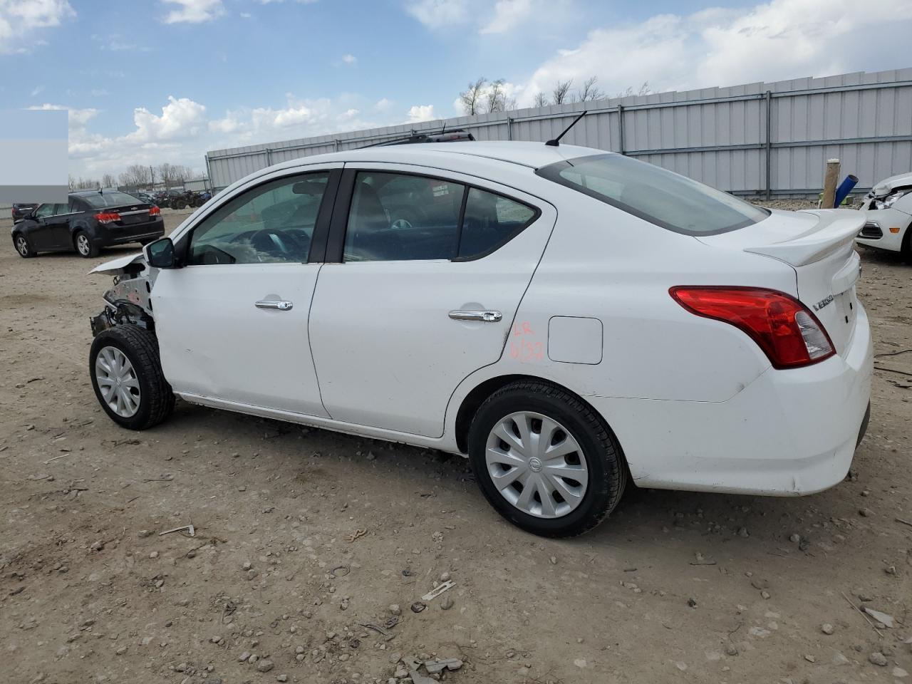 3N1CN7AP9KL812232 2019 Nissan Versa S