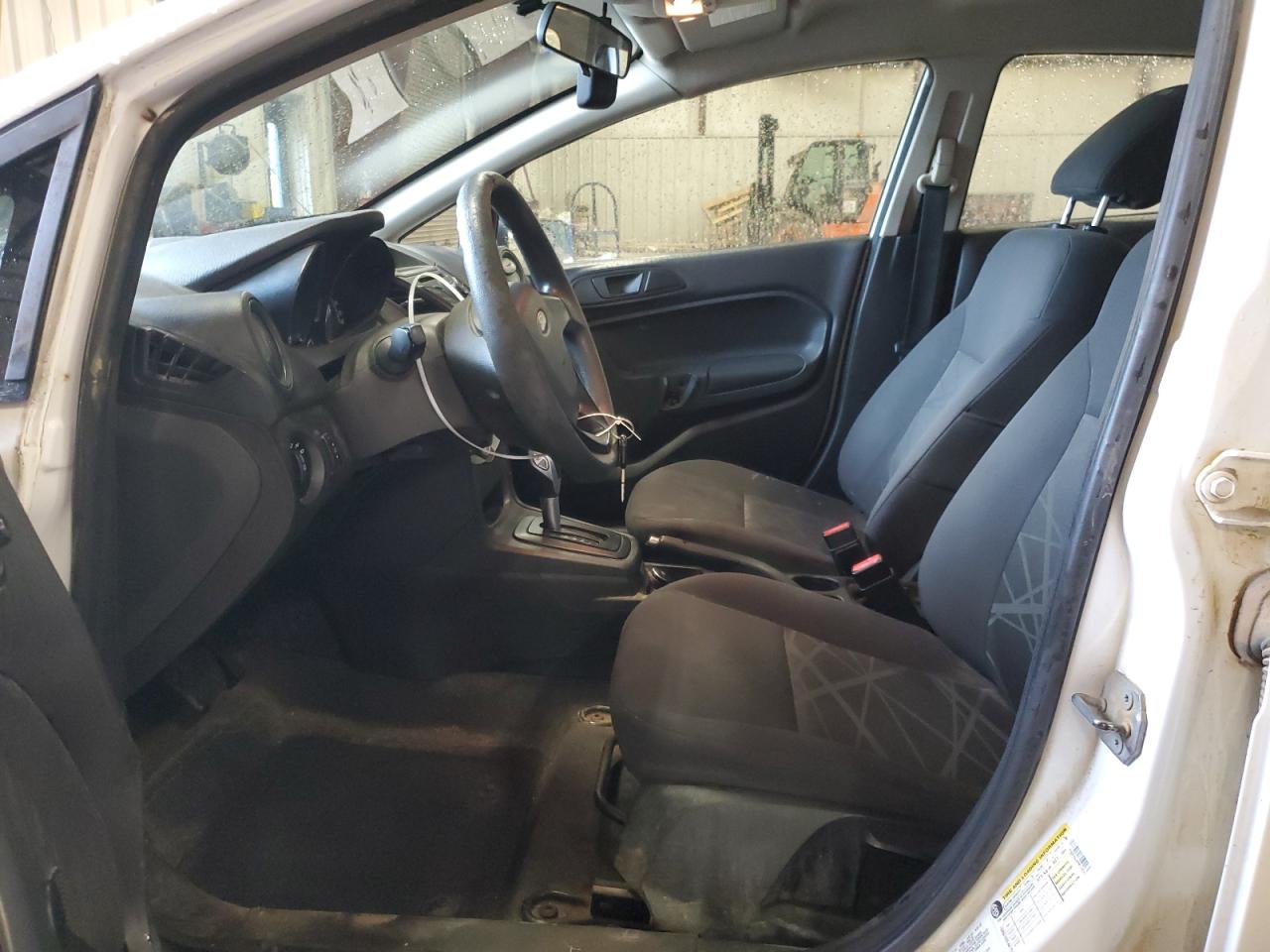 3FADP4AJXFM129242 2015 Ford Fiesta S