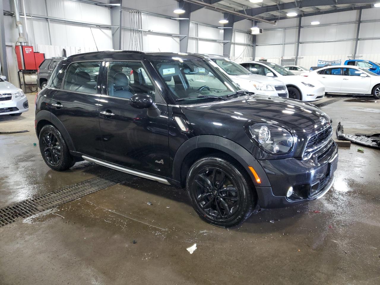 2016 Mini Cooper S Countryman vin: WMWZC5C58GWU04882