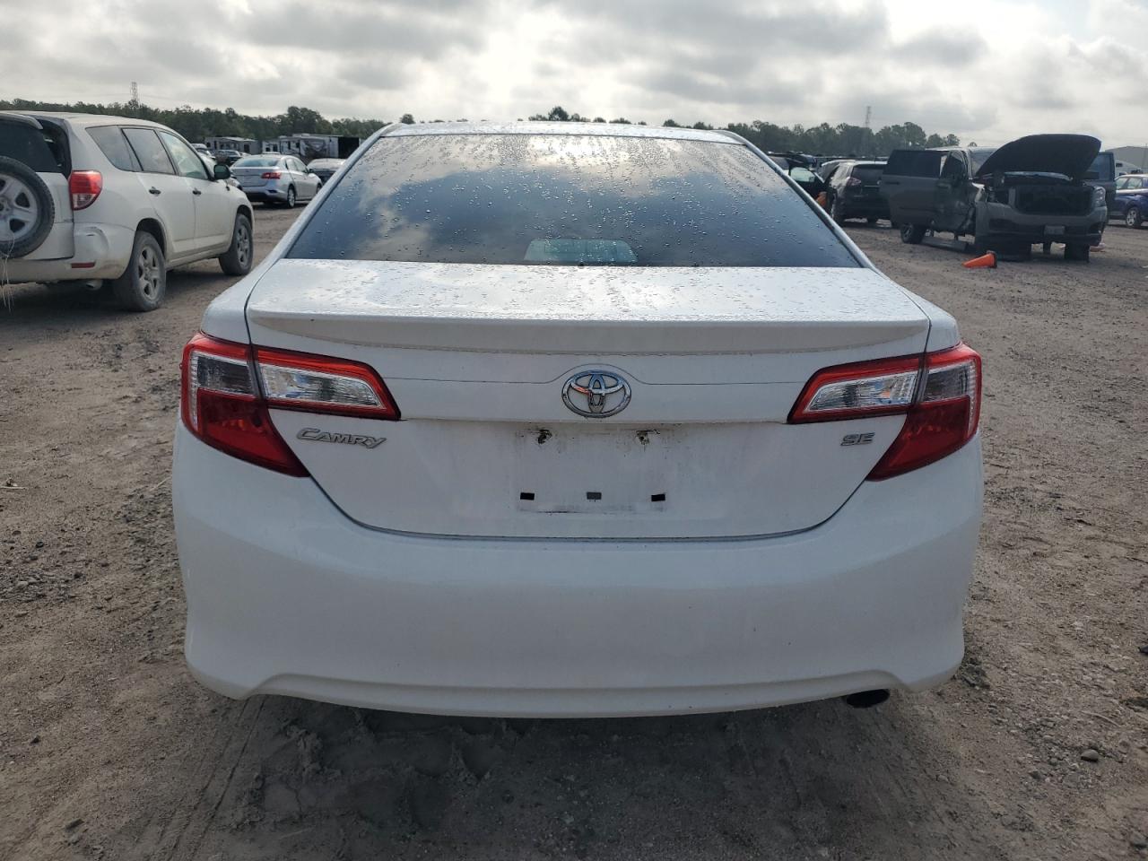 4T1BF1FK8EU320071 2014 Toyota Camry L