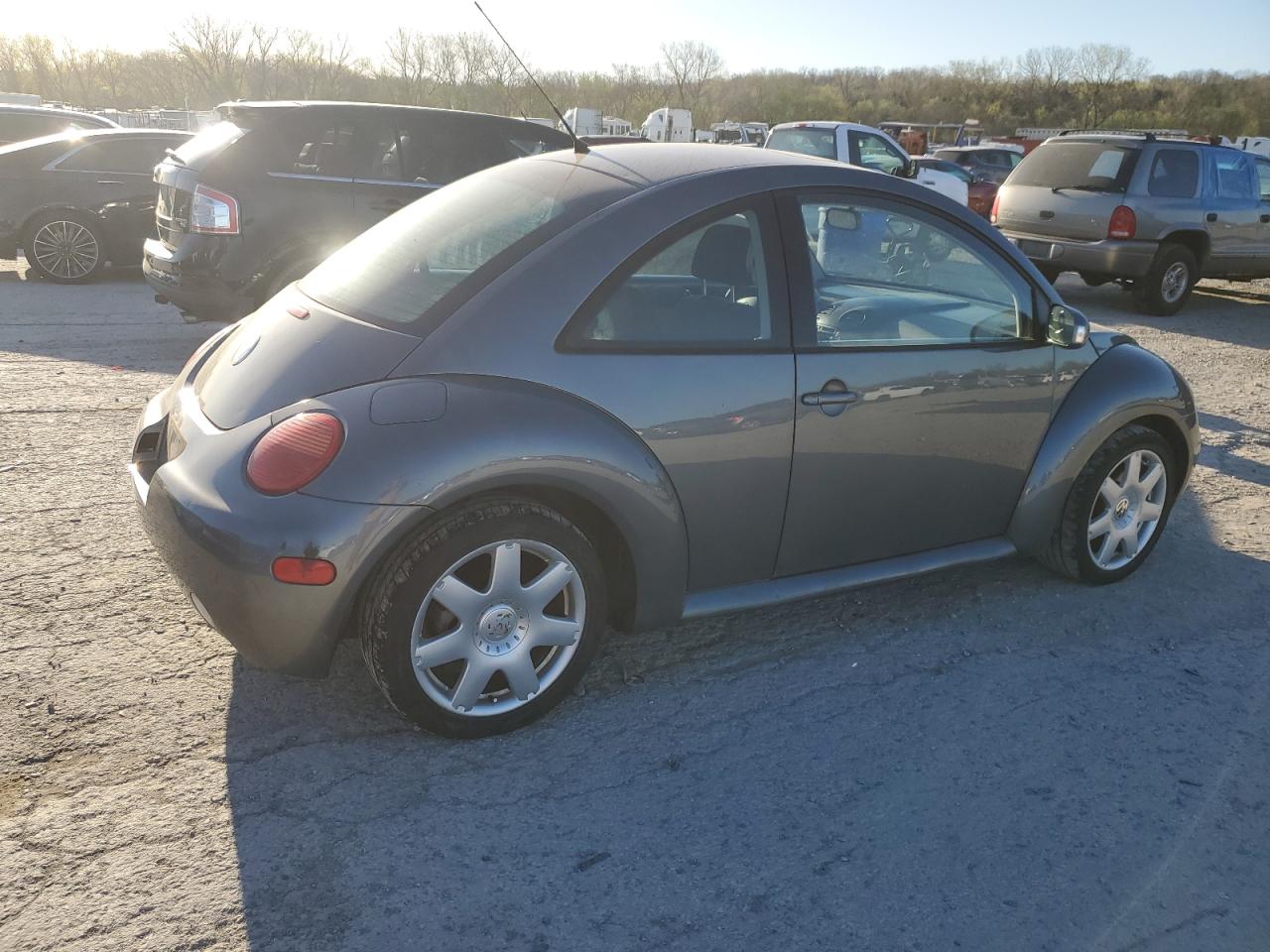 3VWCK21C33M436156 2003 Volkswagen New Beetle Gls