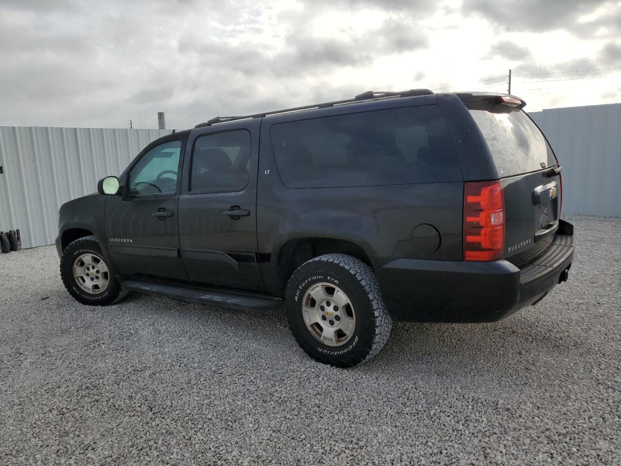 2013 Chevrolet Suburban C1500 Lt vin: 1GNSCJE09DR191151