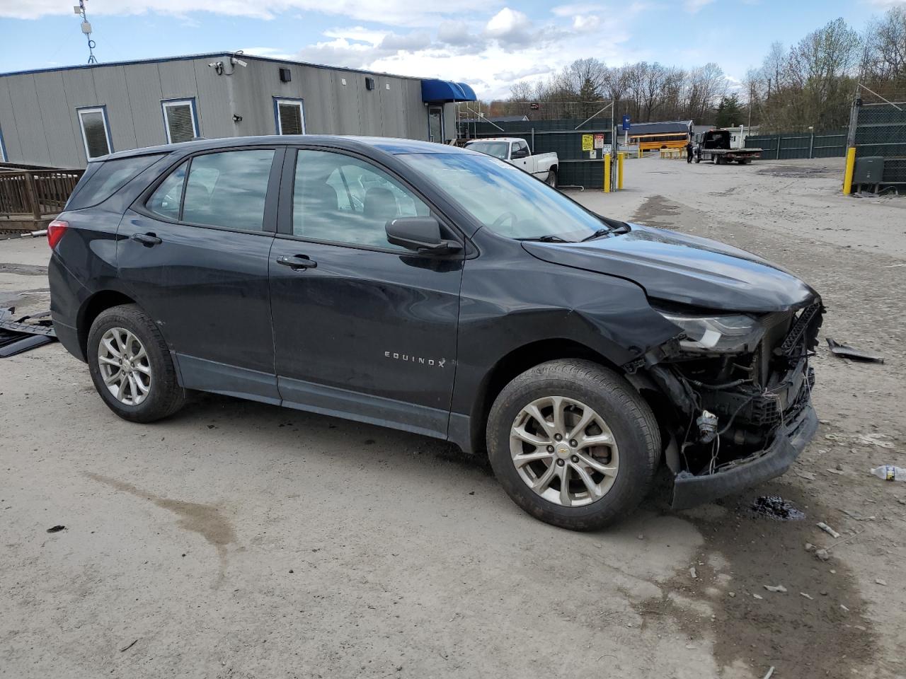 2GNAXSEV6L6257084 2020 Chevrolet Equinox Ls