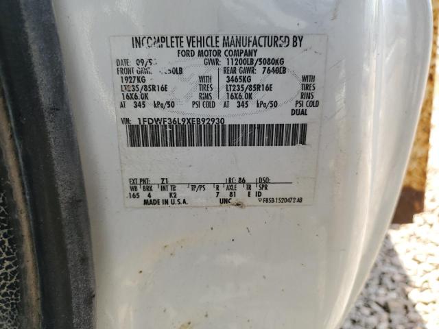 1999 Ford F350 Super Duty VIN: 1FDWF36L9XEB92930 Lot: 48793804