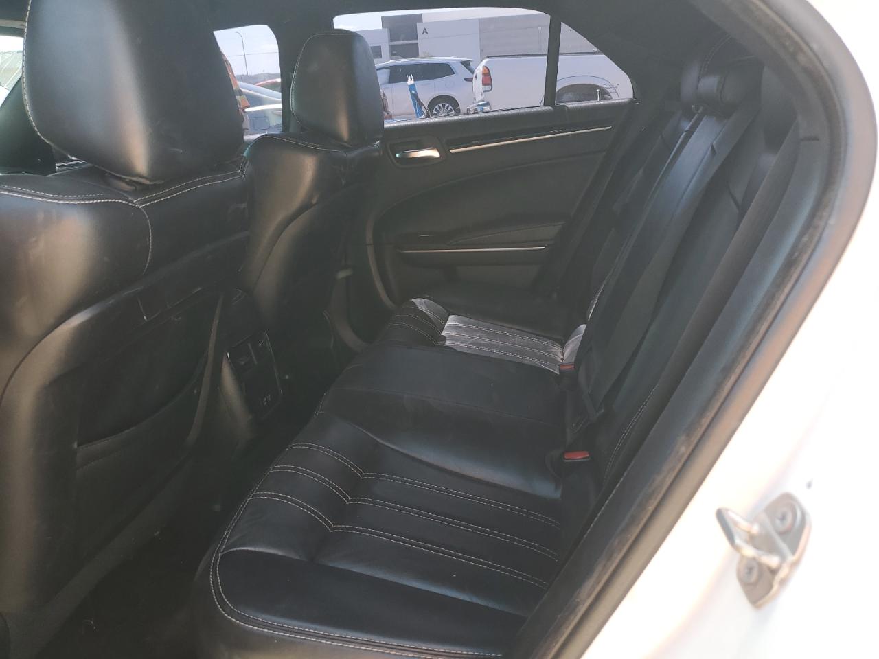 2C3CCAGG0KH539766 2019 Chrysler 300 S