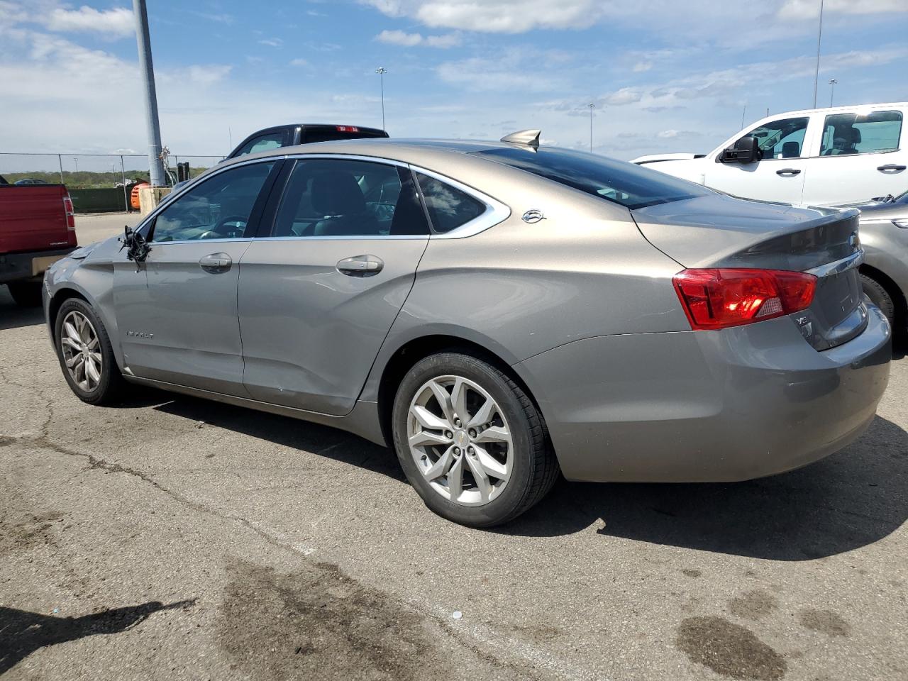 1G11Z5S3XKU128135 2019 Chevrolet Impala Lt