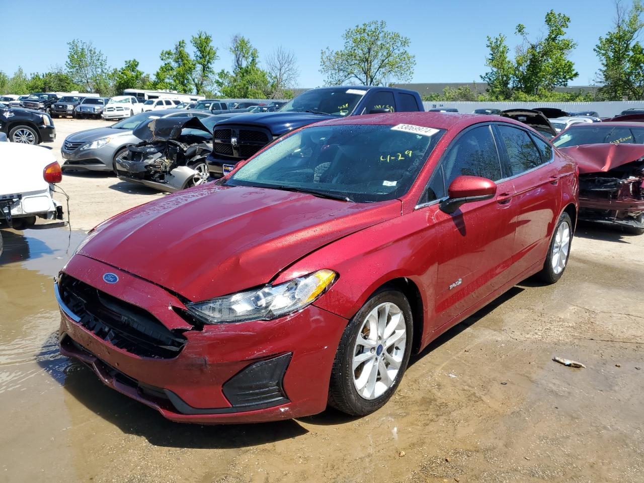 2019 Ford Fusion Se vin: 3FA6P0LU4KR226264