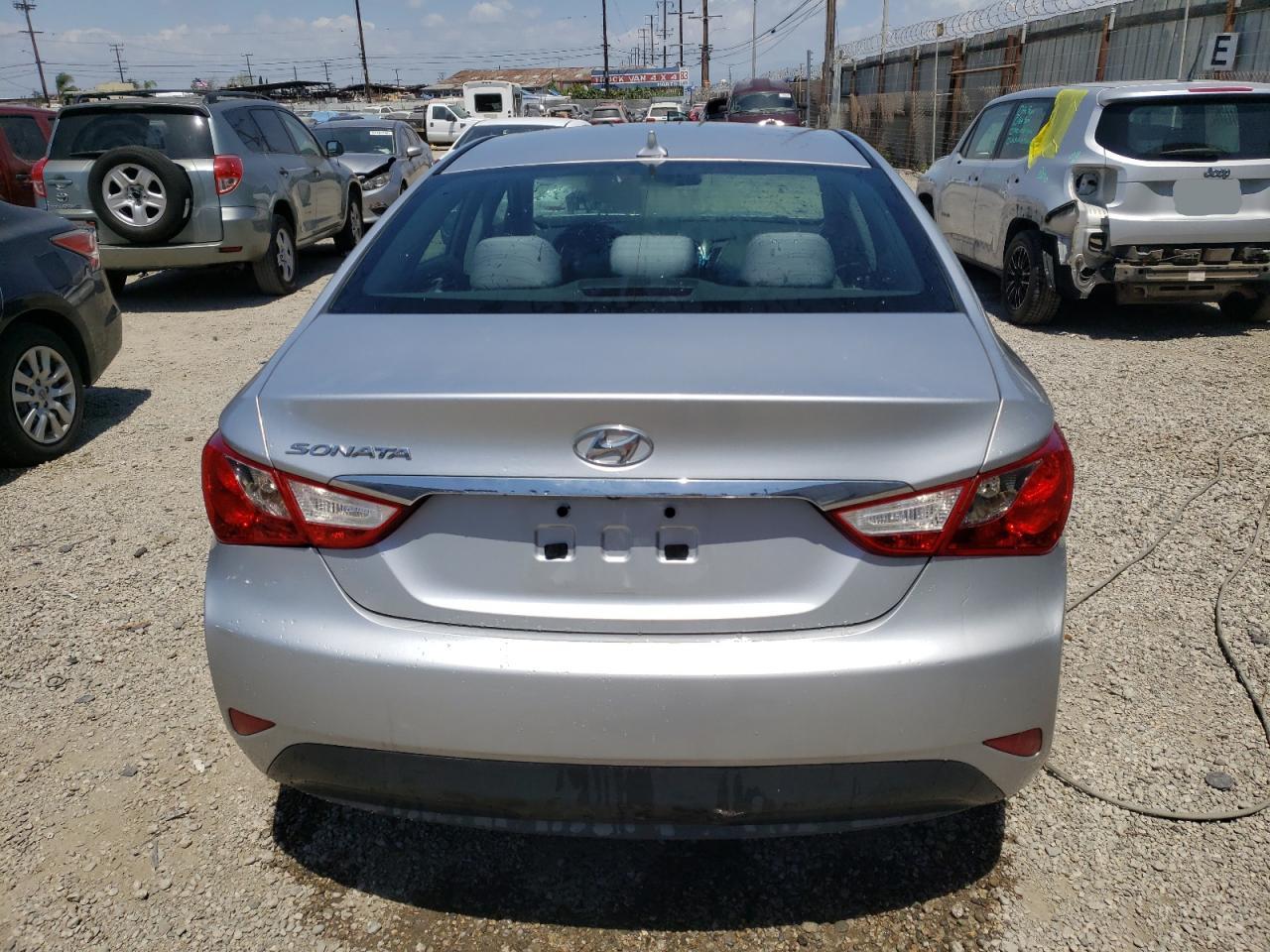 2014 Hyundai Sonata Gls vin: 5NPEB4AC5EH899075