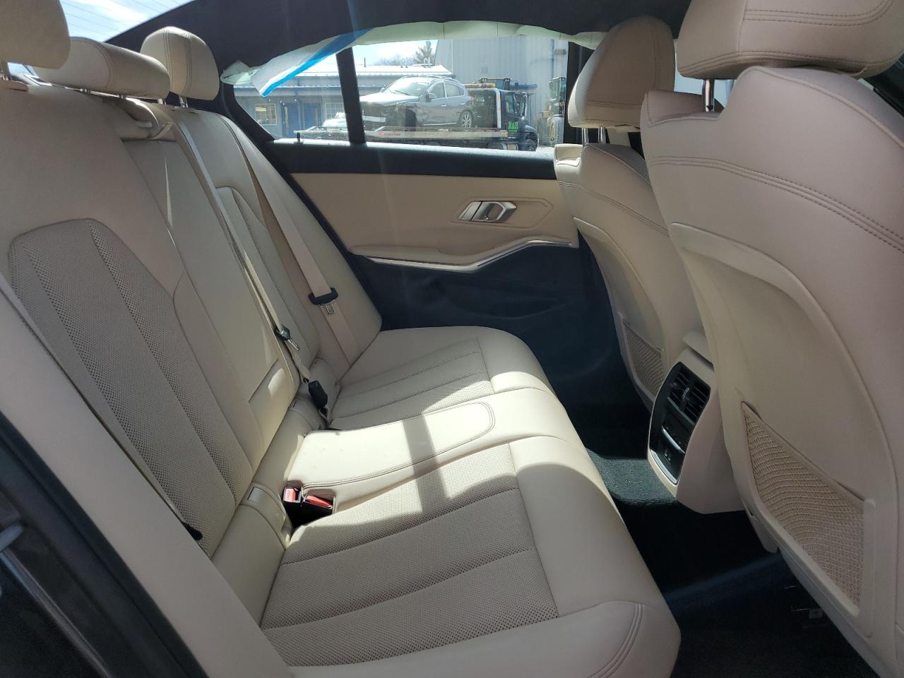 3MW5R7J05N8C26550 2022 BMW 330Xi