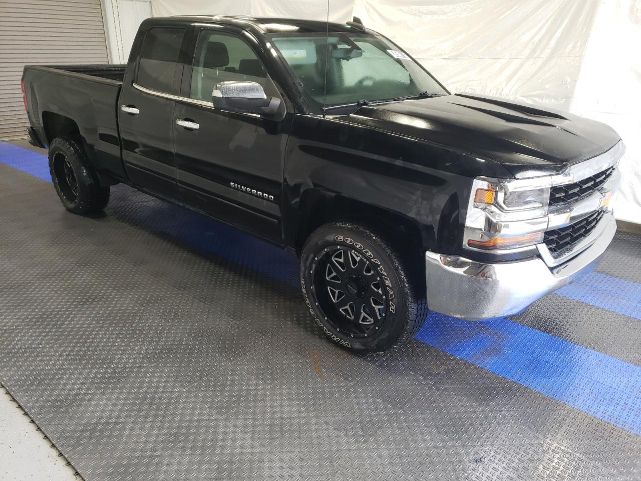 2GCRCPEC9K1130957 2019 Chevrolet Silverado Ld C1500 Lt