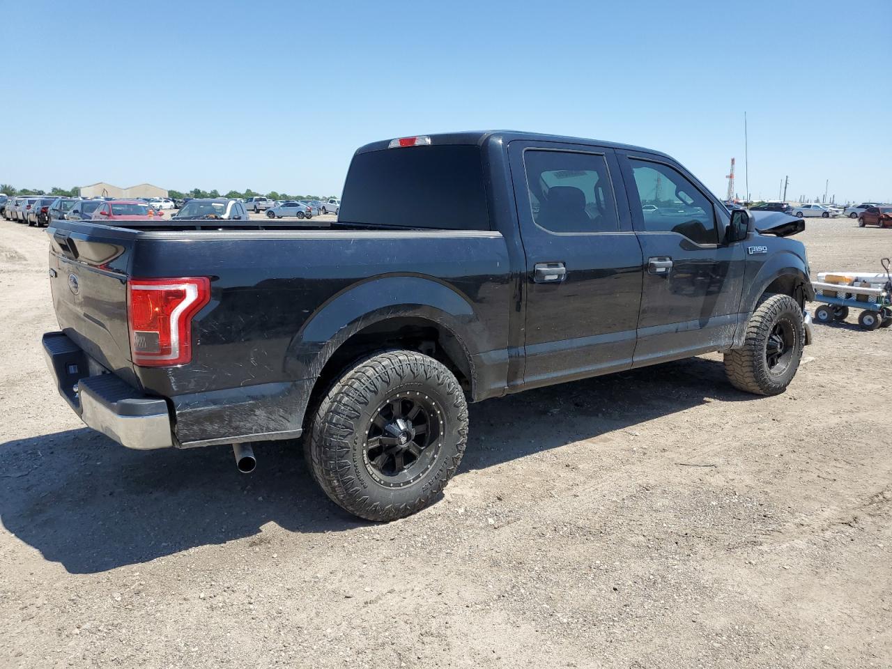 1FTEW1CF2HKD11228 2017 Ford F150 Supercrew