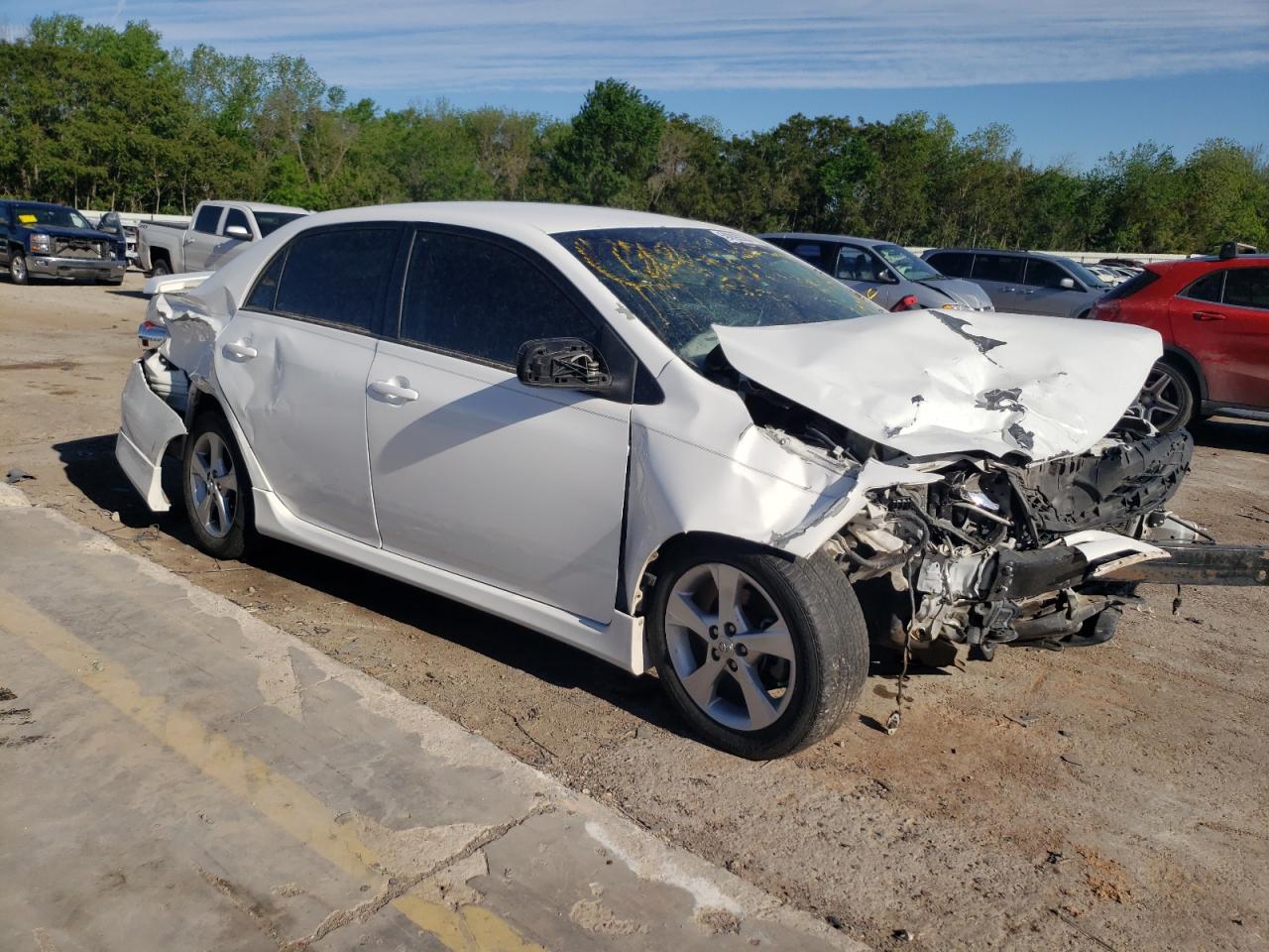 5YFBU4EE2DP193076 2013 Toyota Corolla Base