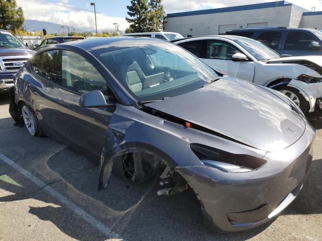 7SAYGDEE9PF870757 Tesla Model Y  4