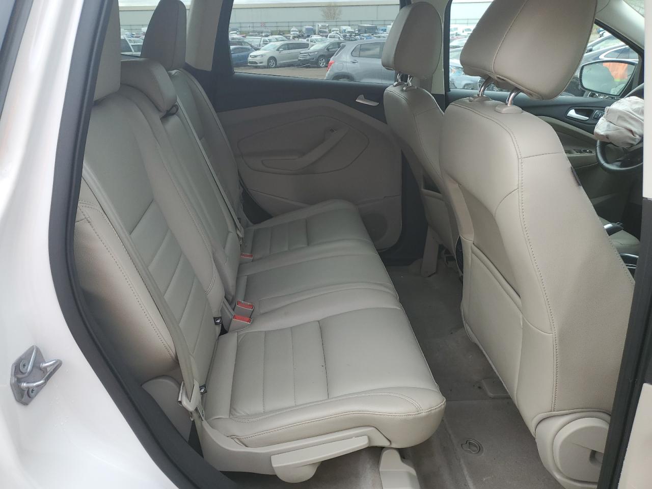 1FMCU0J95EUD71598 2014 Ford Escape Titanium