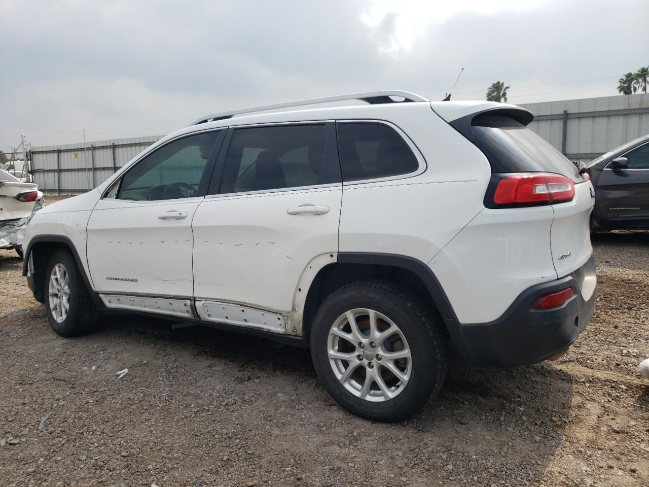 1C4PJMCB1EW231638 2014 Jeep Cherokee Latitude