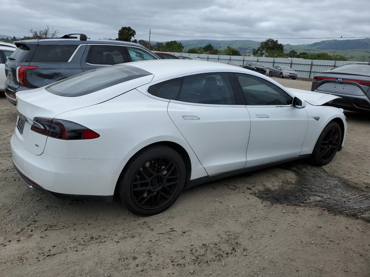 5YJSA1CG4DFP16931 2013 Tesla Model S