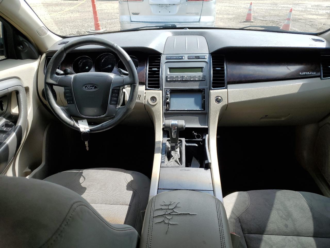 1FAHP2EW4BG133366 2011 Ford Taurus Sel