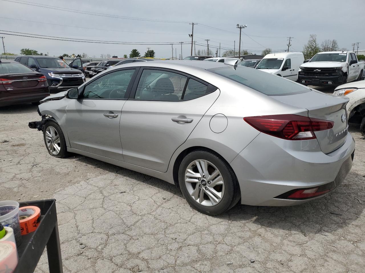 2020 Hyundai Elantra Sel vin: 5NPD84LF1LH555158