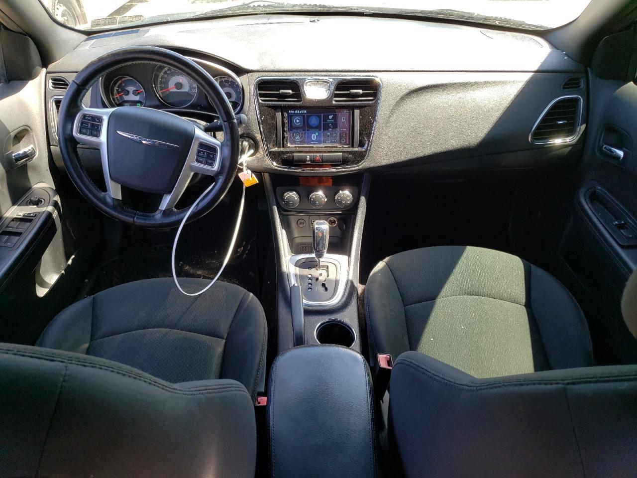 1C3BC1FBXBN548046 2011 Chrysler 200 Touring