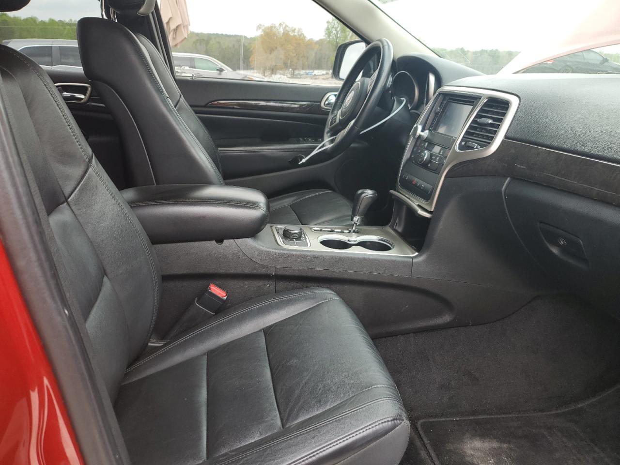 1J4RR4GT0BC627765 2011 Jeep Grand Cherokee Laredo