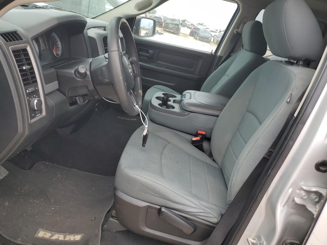 1C6RR6FGXES305268 2014 Ram 1500 St