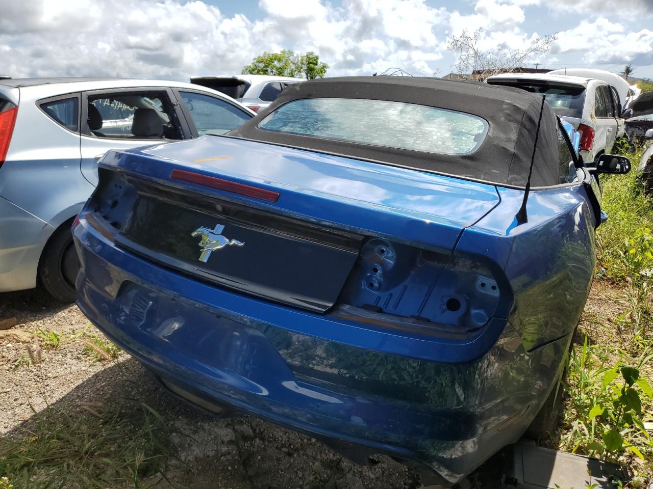 1FATP8EM2H5258673 2017 Ford Mustang