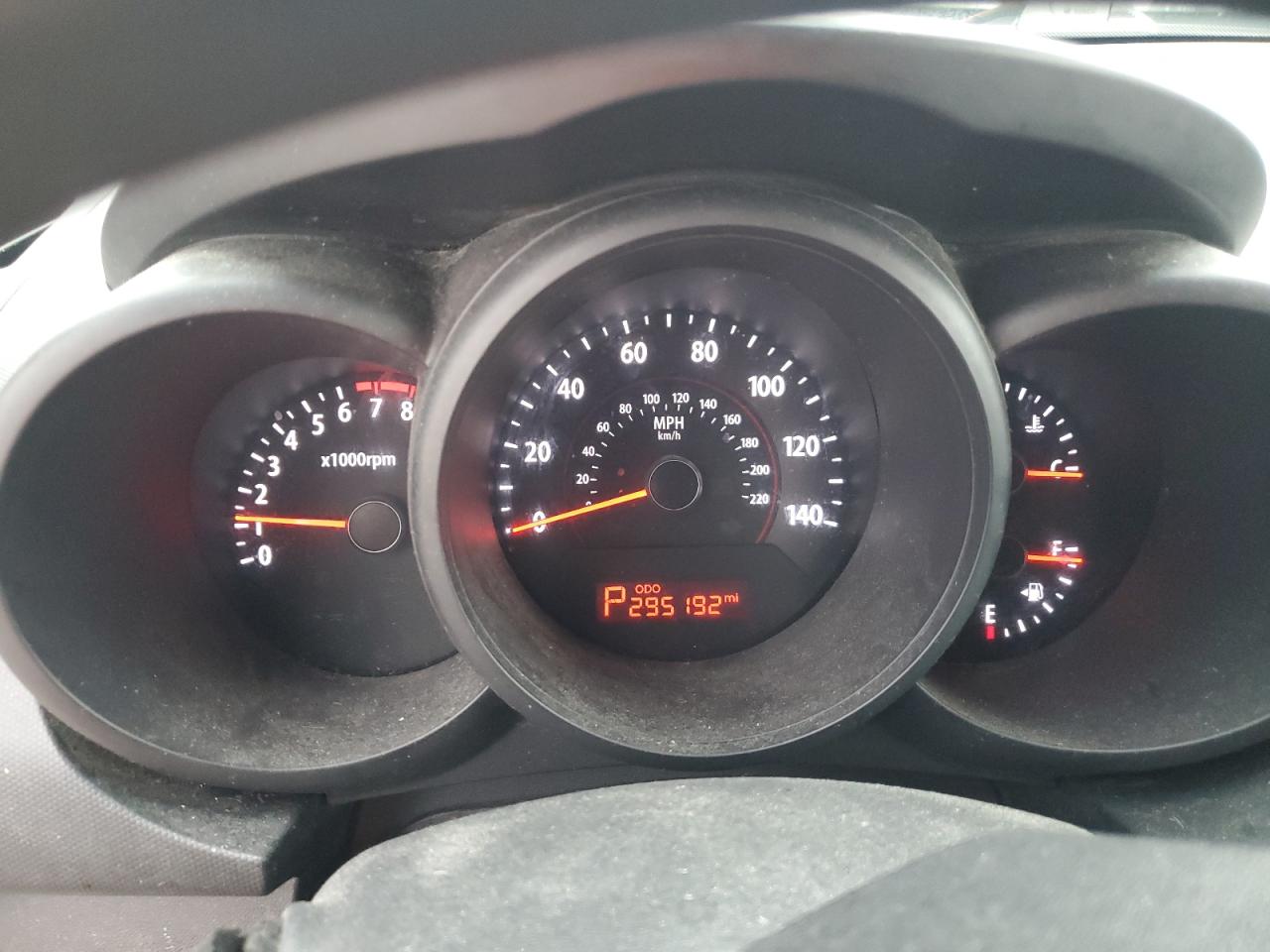 KNDJT2A21A7037686 2010 Kia Soul +