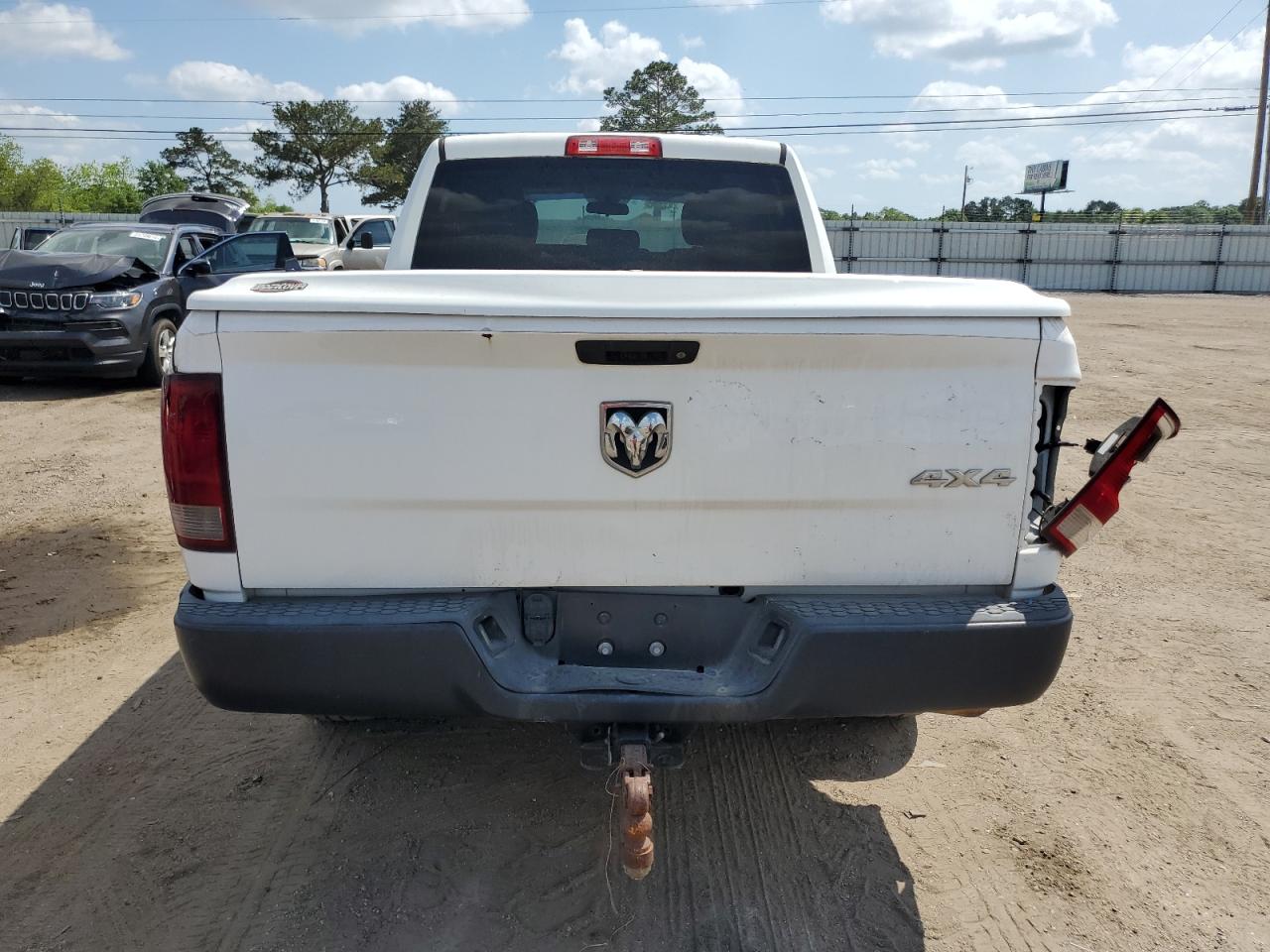 1C6RR7FMXGS283562 2016 Ram 1500 St