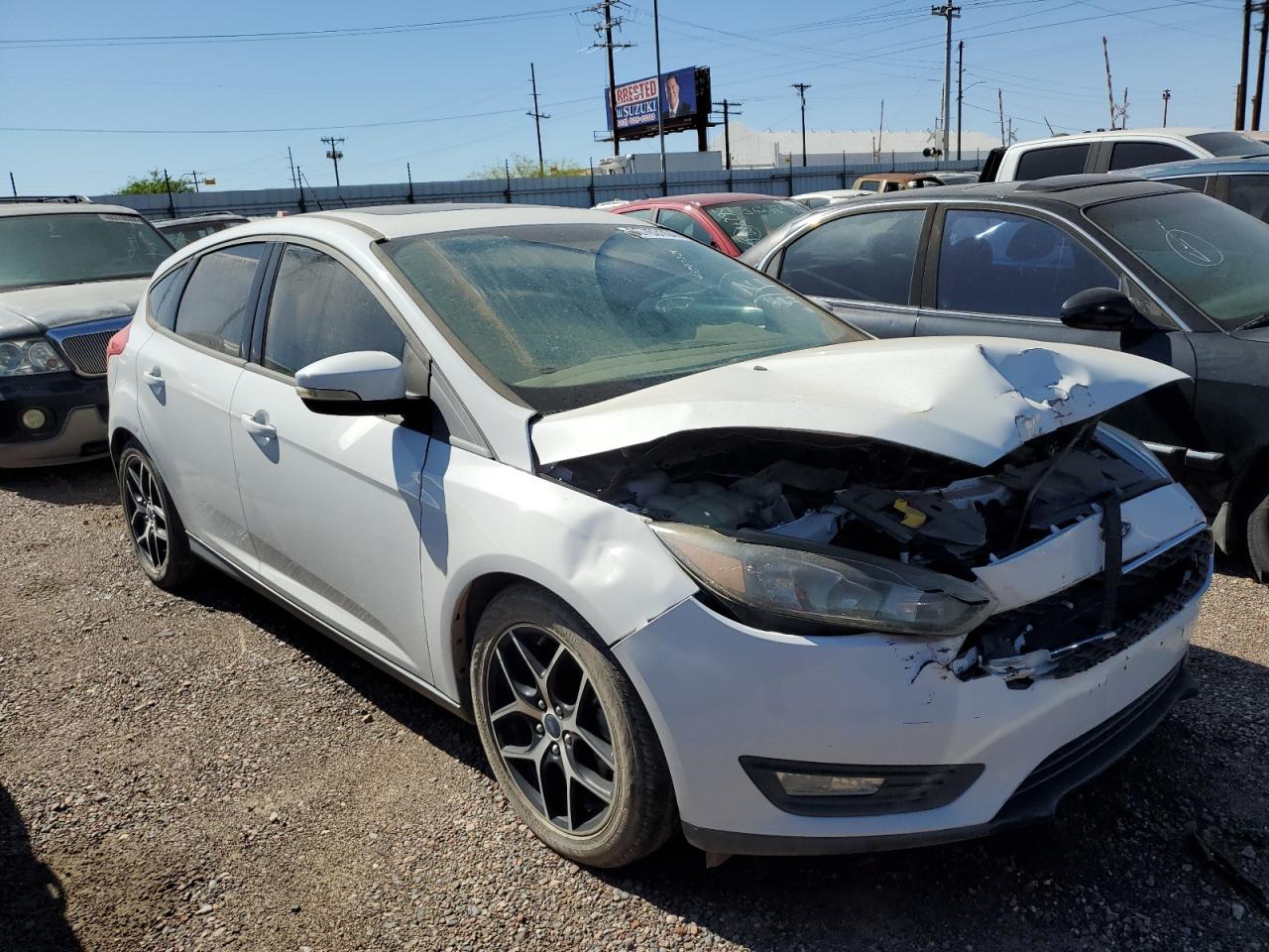 2018 Ford Focus Sel vin: 1FADP3M21JL230775