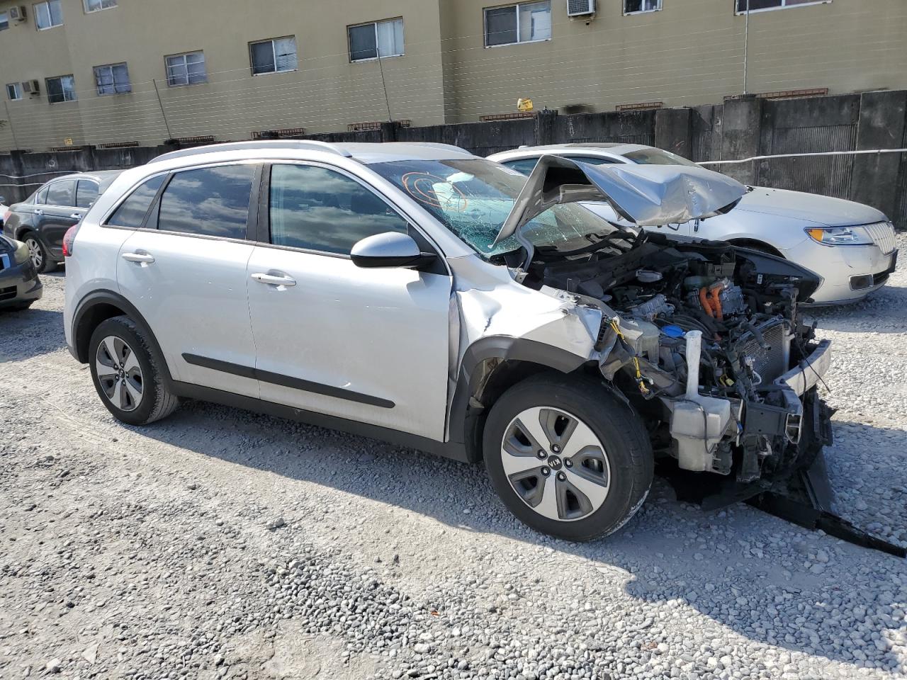 KNDCB3LC3K5266956 2019 Kia Niro Fe