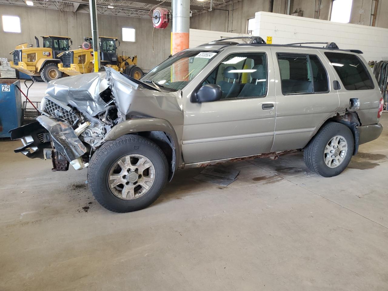 JN8DR09YX1W588010 2001 Nissan Pathfinder Le