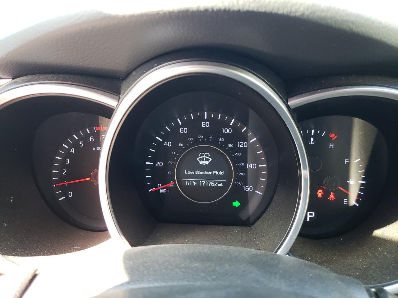 KNAGM4A74F5537372 2015 Kia Optima Lx