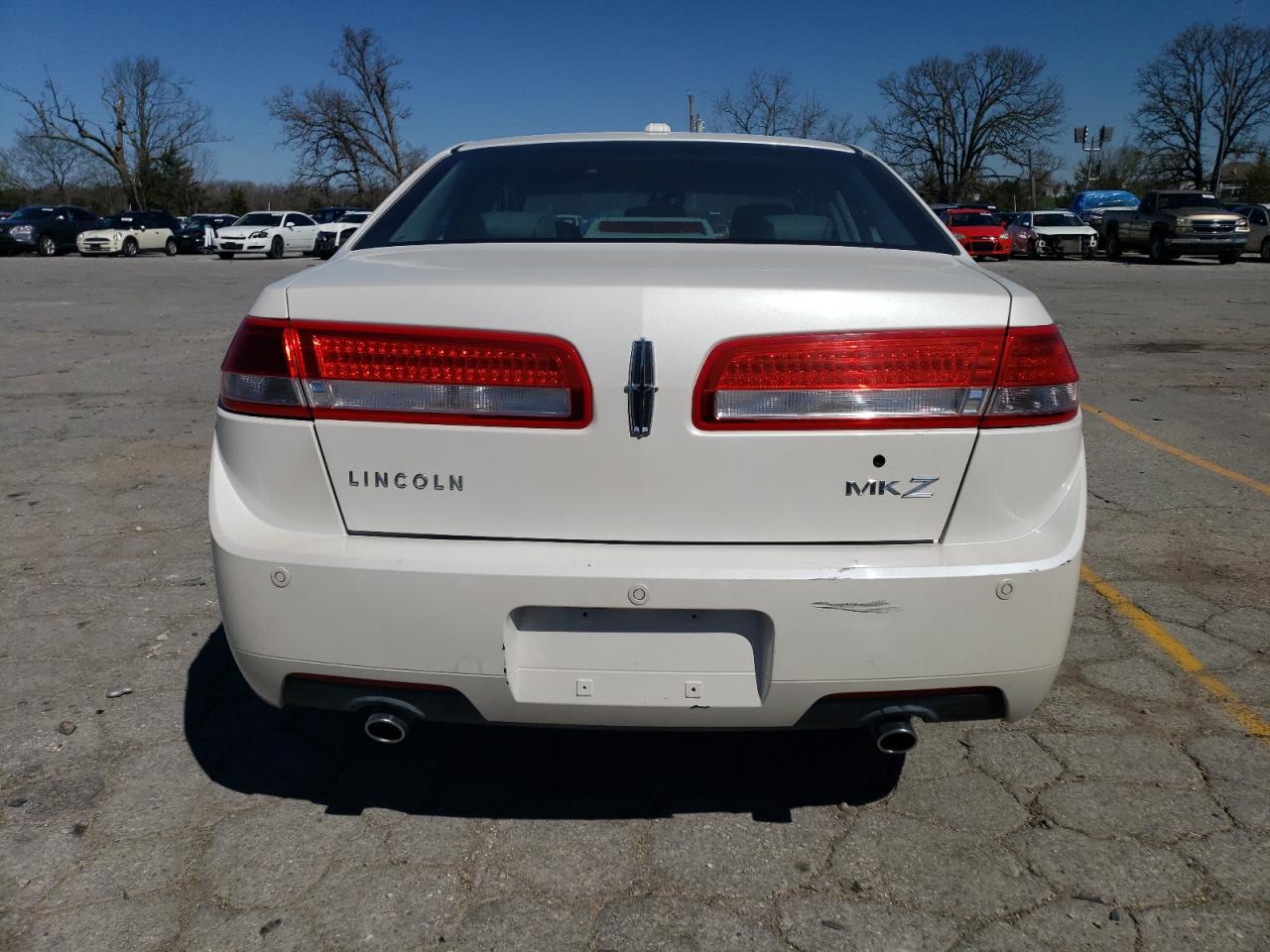 Lot #2468441711 2010 LINCOLN MKZ