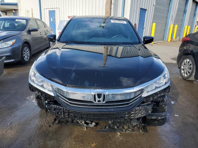 2017 Honda Accord Sport Special Edition VIN: 1HGCR2F13HA207875 Lot: 50242084