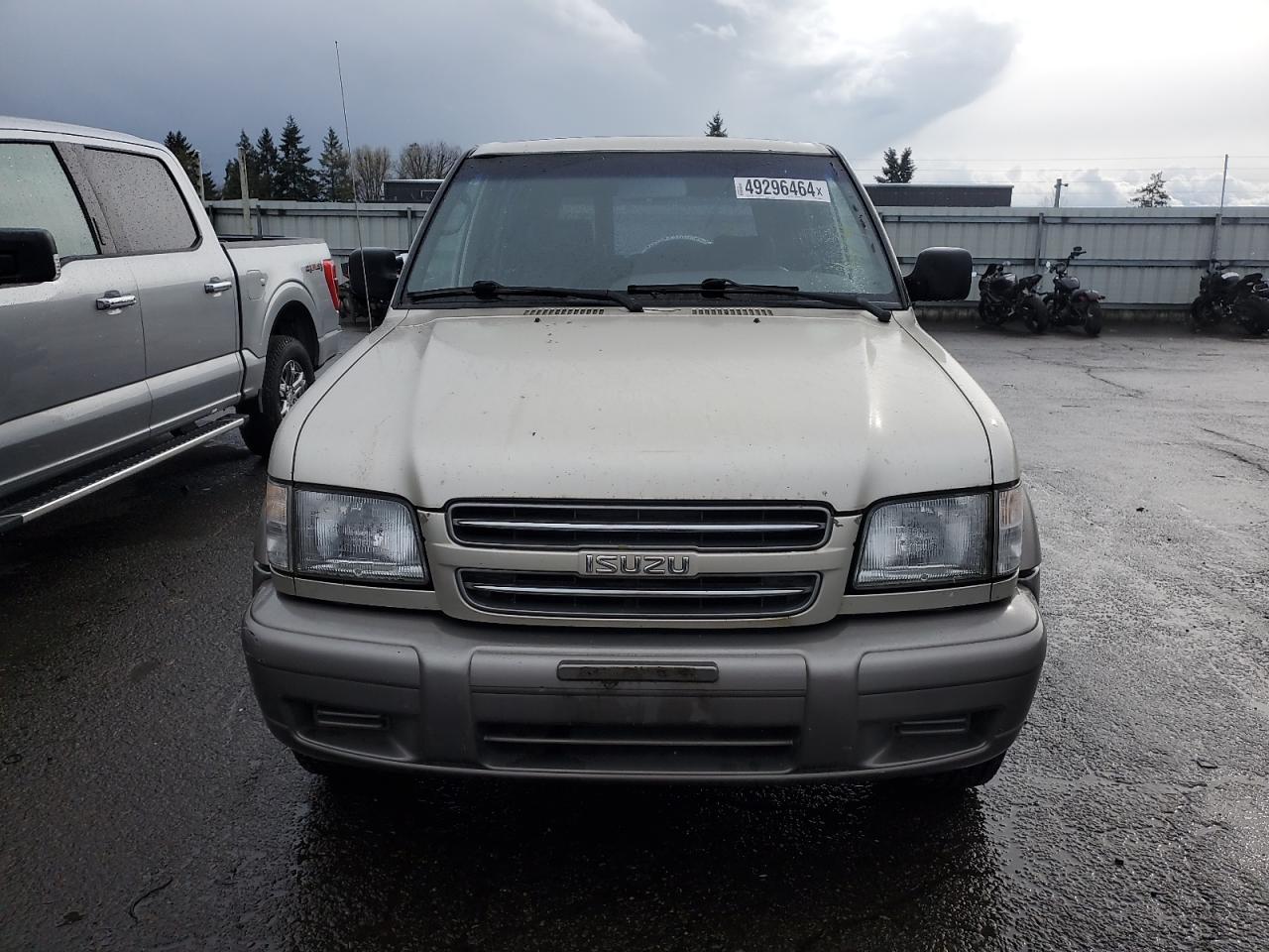 JACDJ58X717J01699 2001 Isuzu Trooper S