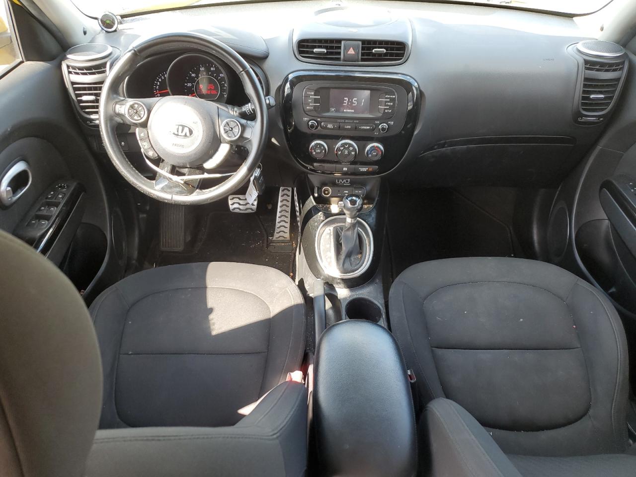 KNDJX3A59F7214674 2015 Kia Soul !