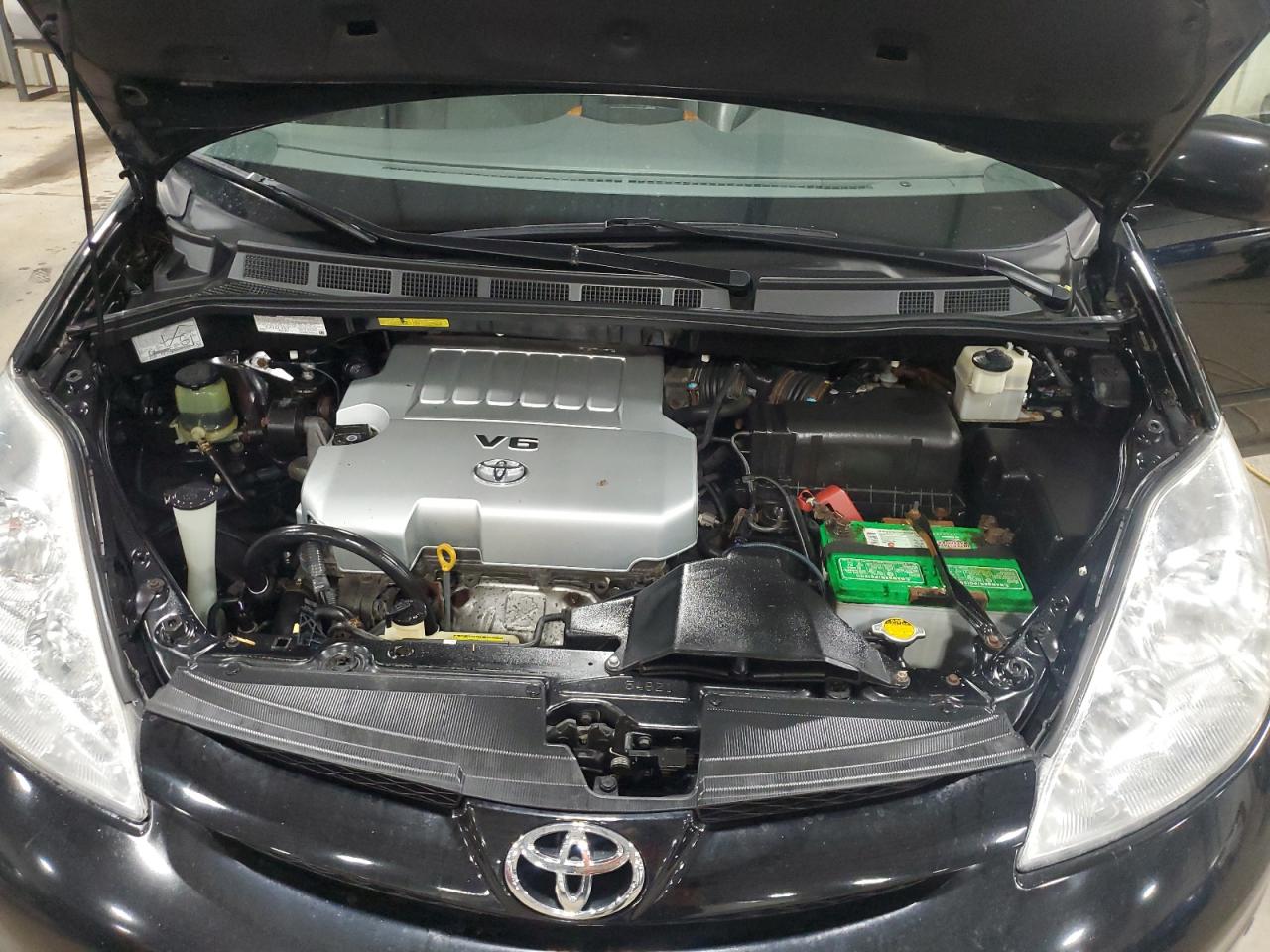 5TDZK22C69S271062 2009 Toyota Sienna Xle