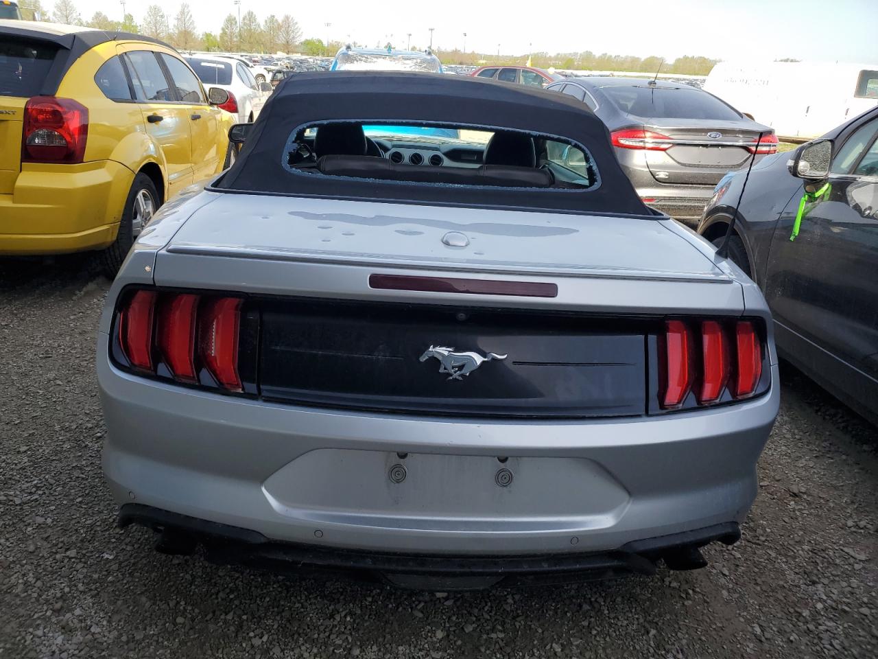 1FATP8UH6J5115431 2018 Ford Mustang