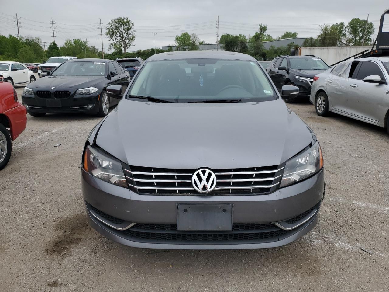 1VWBN7A32CC079683 2012 Volkswagen Passat Se