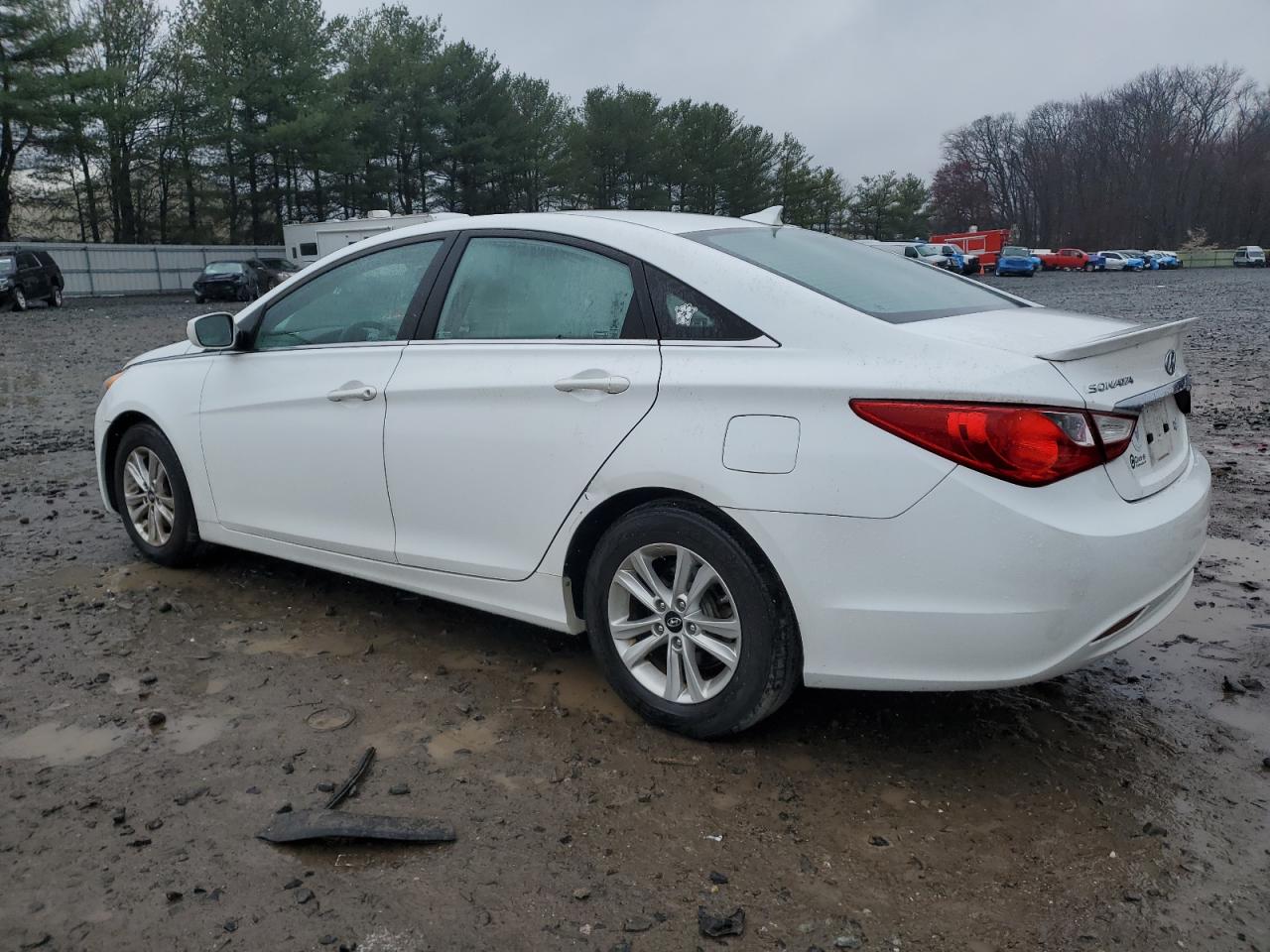 Lot #2454820701 2013 HYUNDAI SONATA GLS