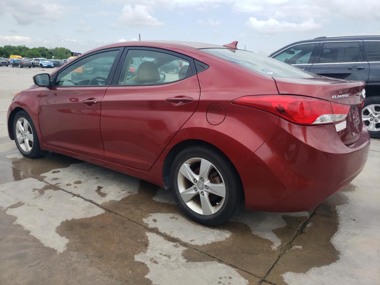 5NPDH4AE4DH376074 2013 Hyundai Elantra Gls