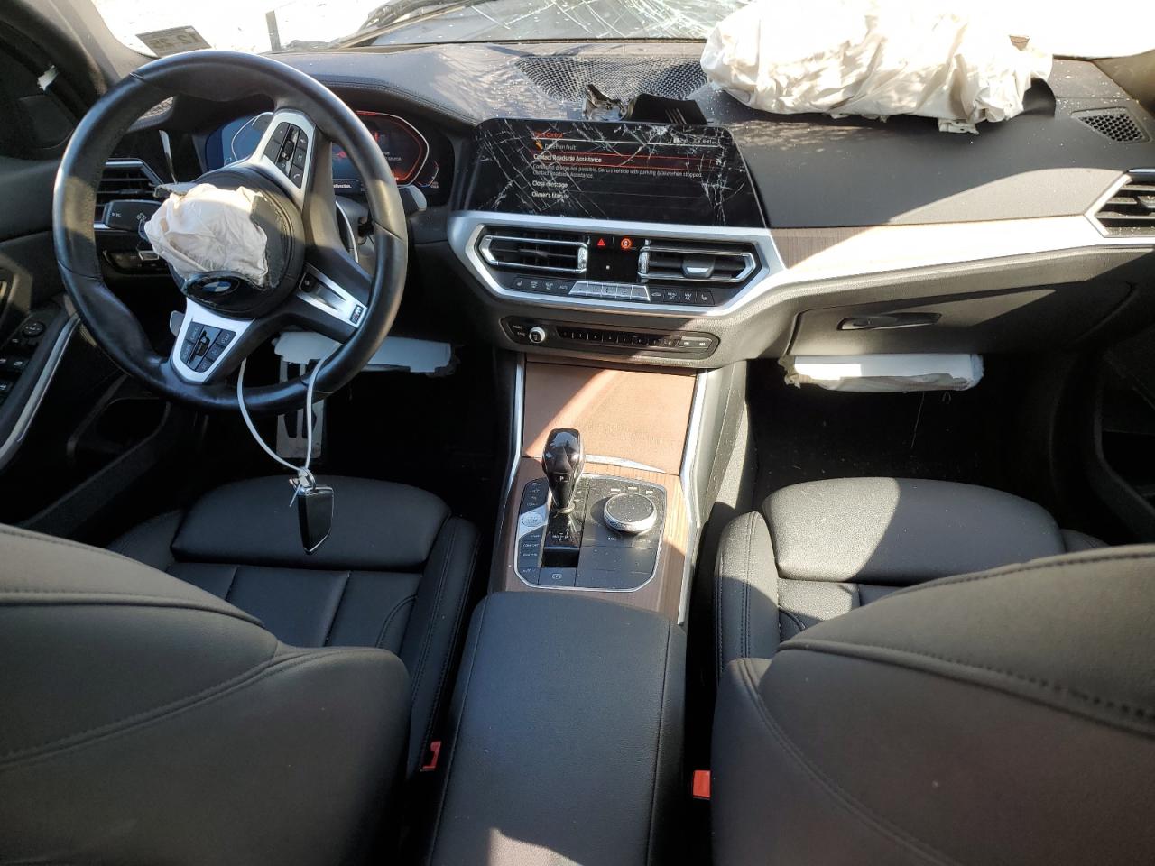 3MW5R7J06L8B10156 2020 BMW 330Xi