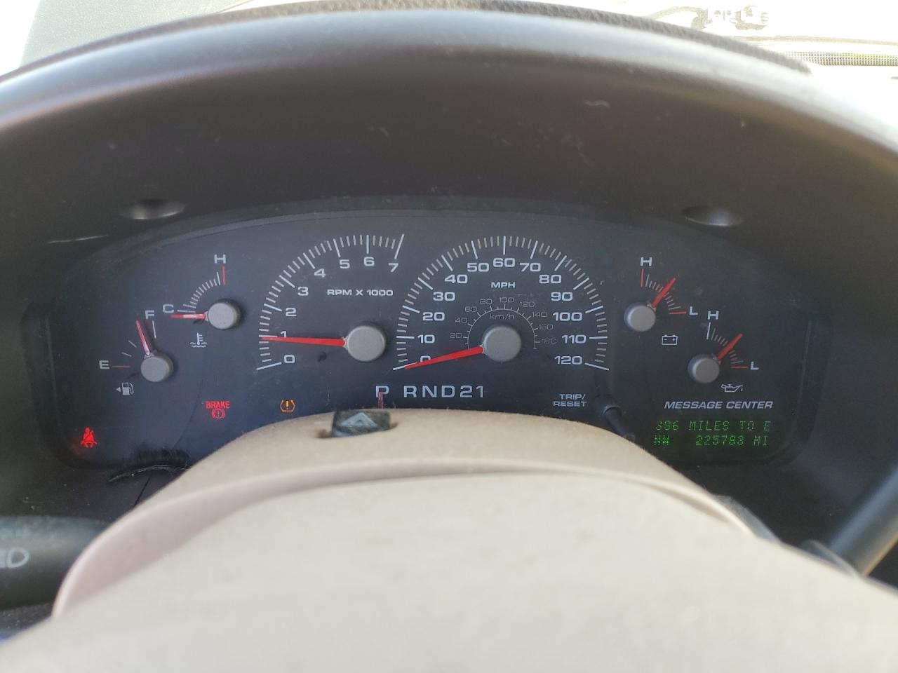 1FMPU18LX4LA92872 2004 Ford Expedition Eddie Bauer