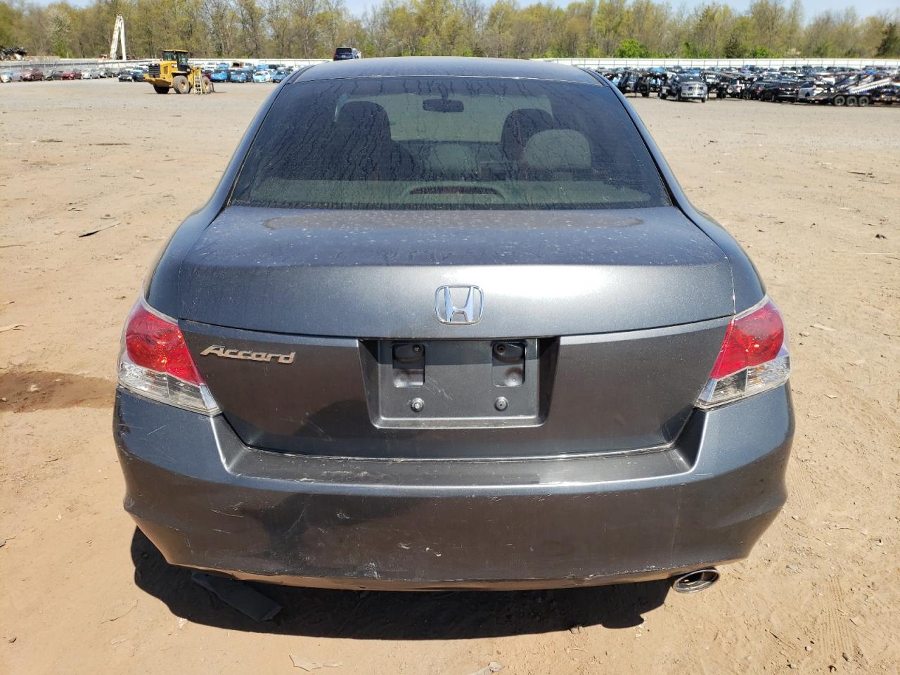 1HGCP2F40AA183153 2010 Honda Accord Lxp