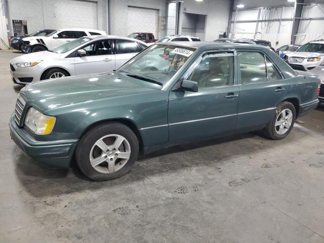 1995 Mercedes-Benz E 320 Base VIN: WDBEA32E5SC162378 Lot: 49306614